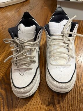 Air Jordan 3 White Black Retro Sneakers